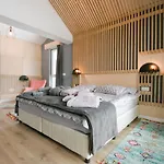 ホテル Saint George Palace Deluxe Collection 4*