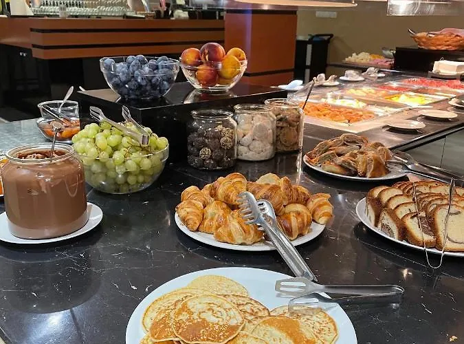 Hotel Saint George Palace Deluxe Collection